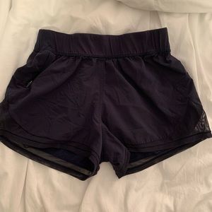 lululemon navy blue reversible shorts